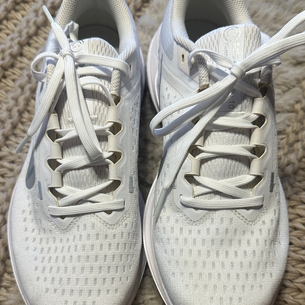 Nike Women's White Athletic Sneakers